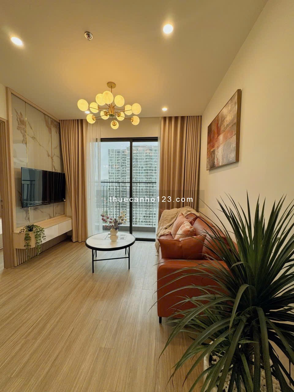 Chính chủ cho thuê căn hộ đẹp 2PN2WC tại Vinhome Ocean Park Tòa Pavilon full đồ đẹp tiện ích ngập