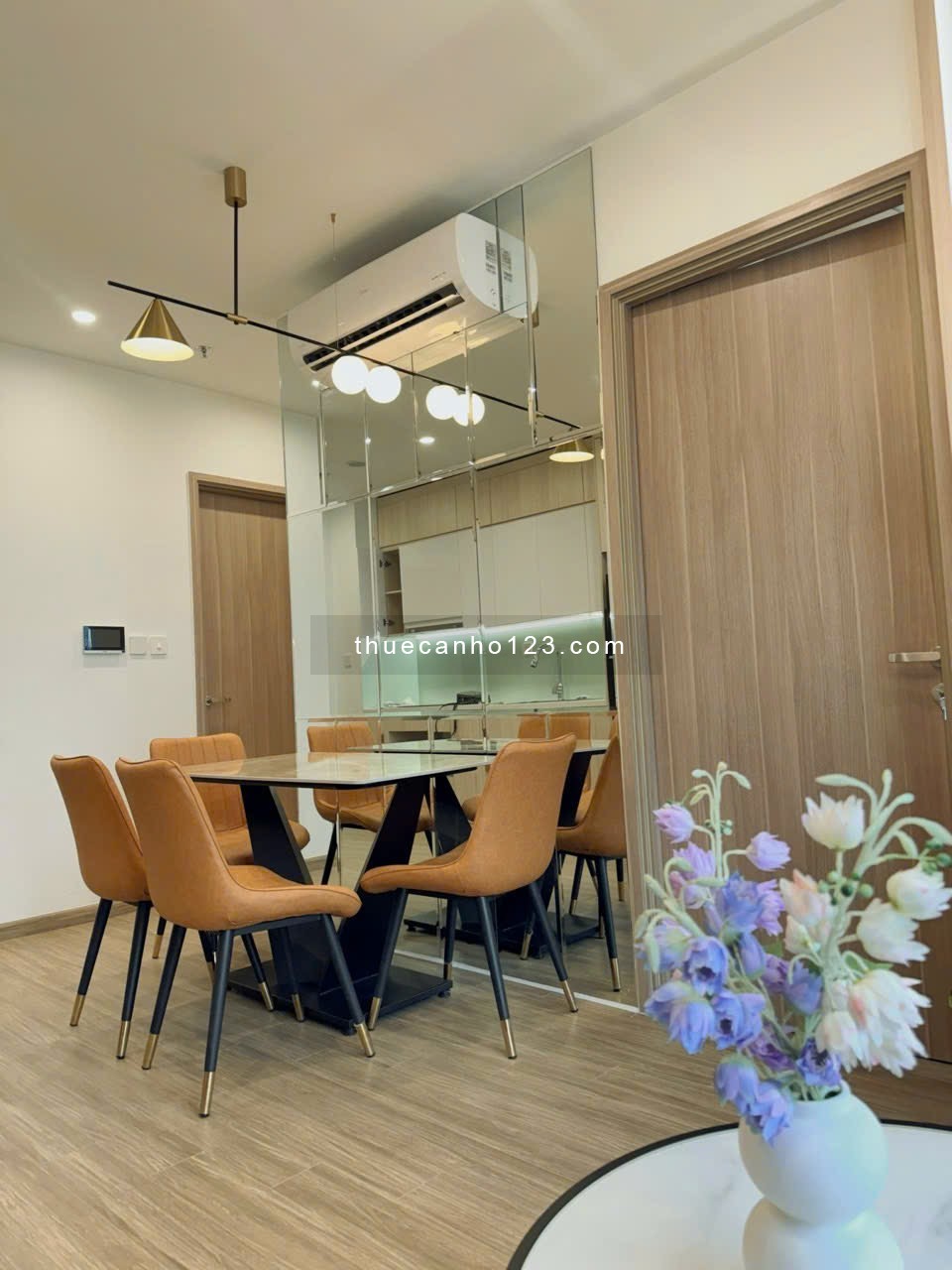 Chính chủ cho thuê căn hộ đẹp 2PN2WC tại Vinhome Ocean Park Tòa Pavilon full đồ đẹp tiện ích ngập