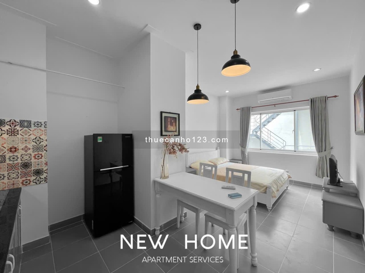 Căn hộ full NT cao cấp mặt tiền thang máy Võ Trường Toản P2 Bình Thạnh gần chợ Bà Chiểu giáp Quận 1