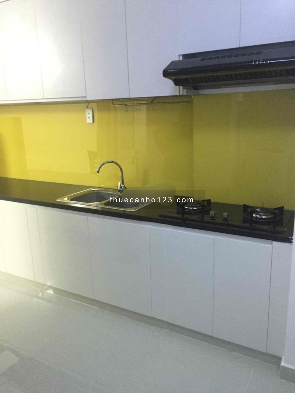 Cho thuê căn hộ 8X Plus quận 12, diện tích 64m2, 2 phòng, giá 7tr5