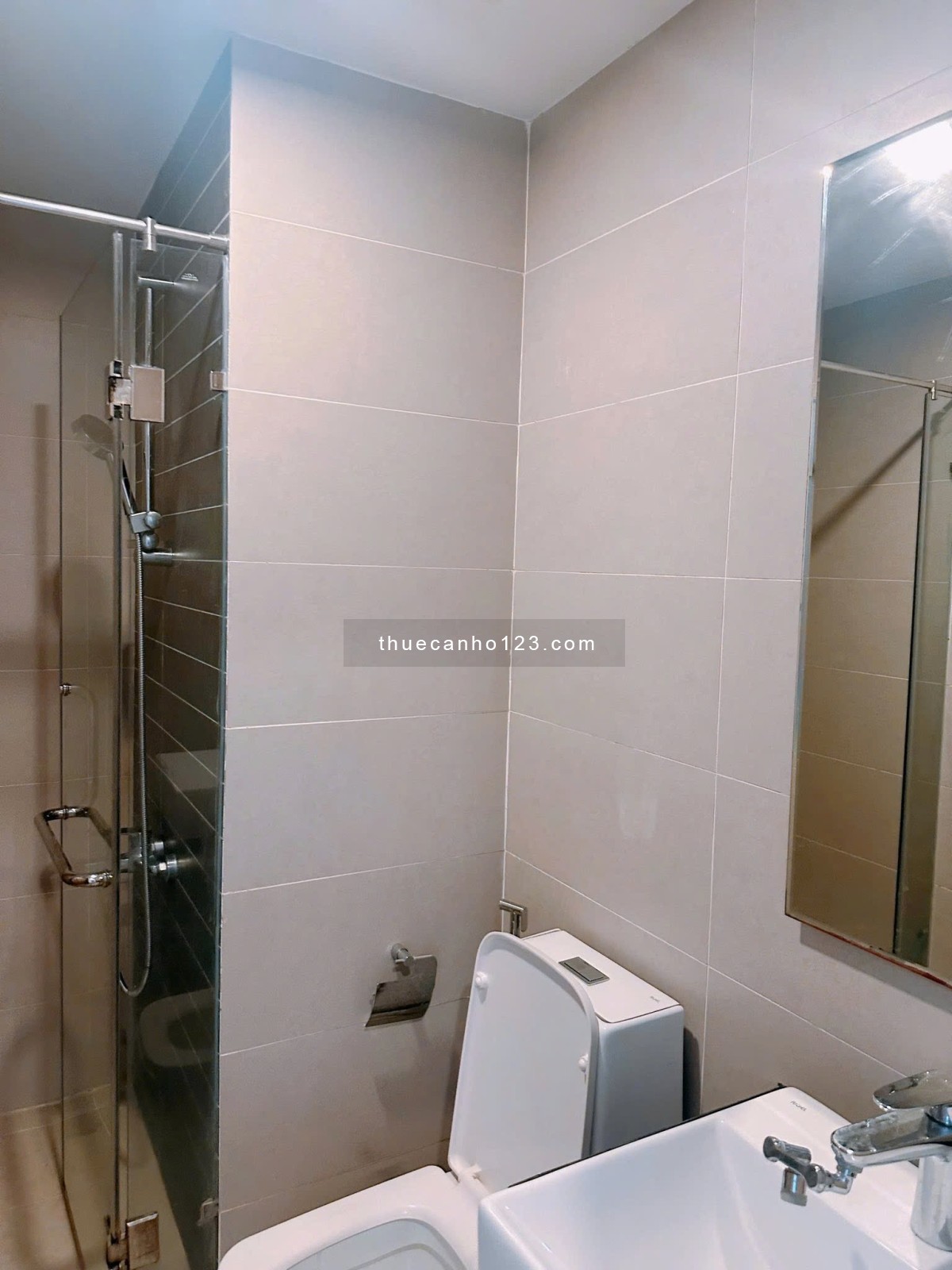 Richmond City, Nguyễn Xí, Bình THạnh: 40m2, có Nt, 10tr/th