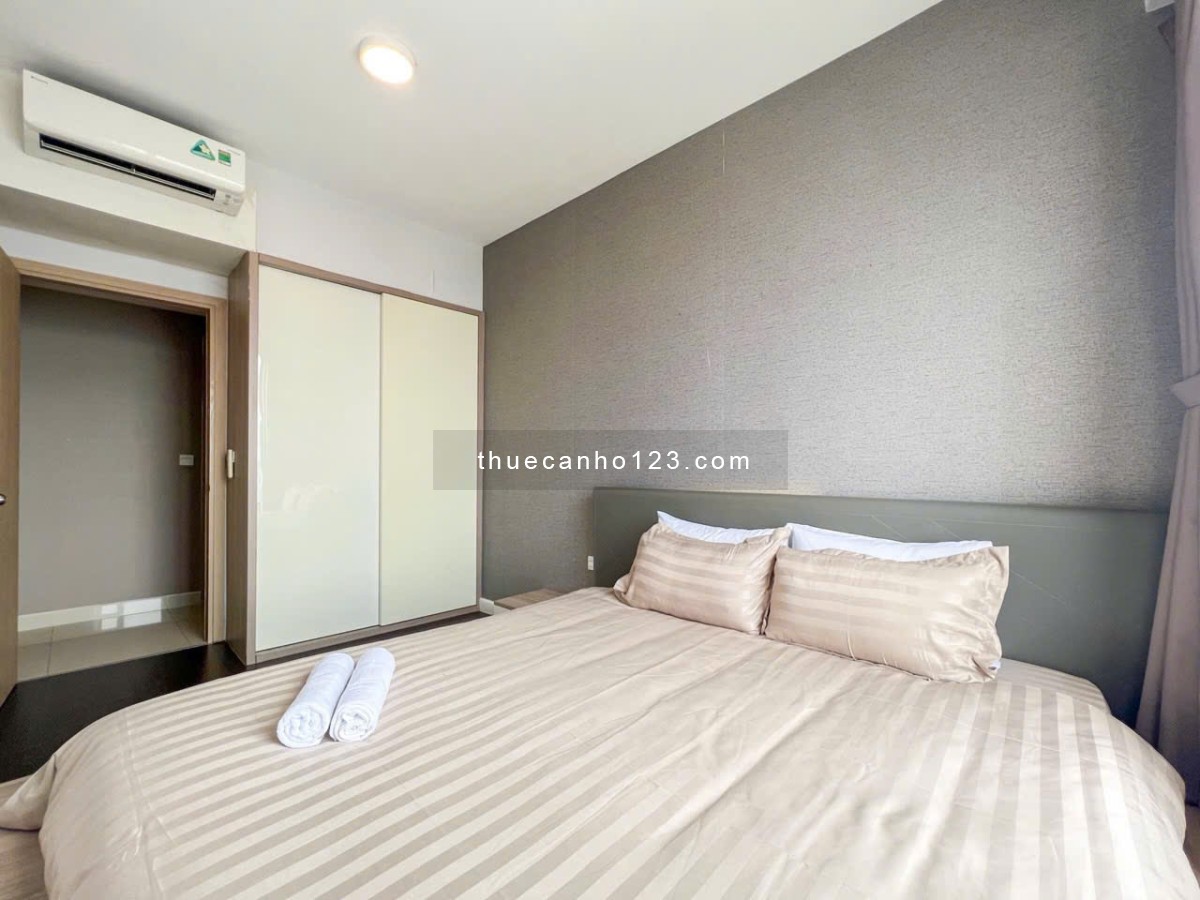 Cho Thuê Căn Hộ 2 Phòng ngủ River Gate Quận 4