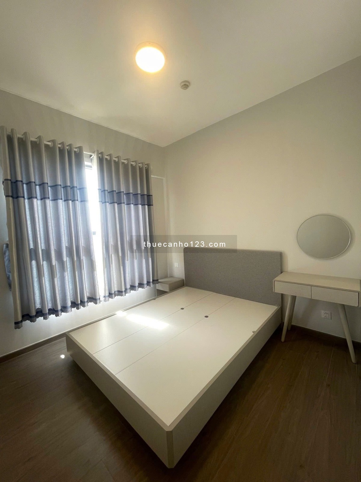 Cho thuê căn chung cư Kingdom Tô Hiến Thành, q10: 80m2 - 2p ngủ - NTCb - 19tr