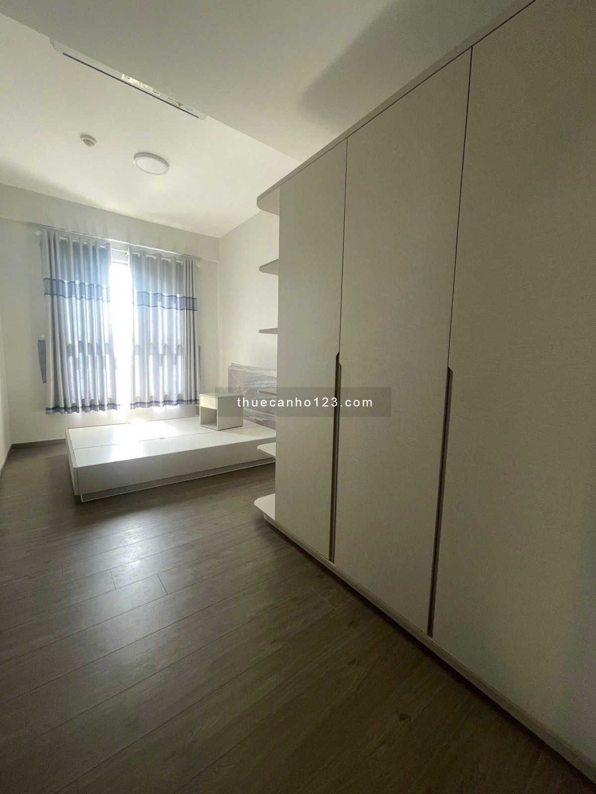 Cho thuê căn chung cư Kingdom Tô Hiến Thành, q10: 80m2 - 2p ngủ - NTCb - 19tr