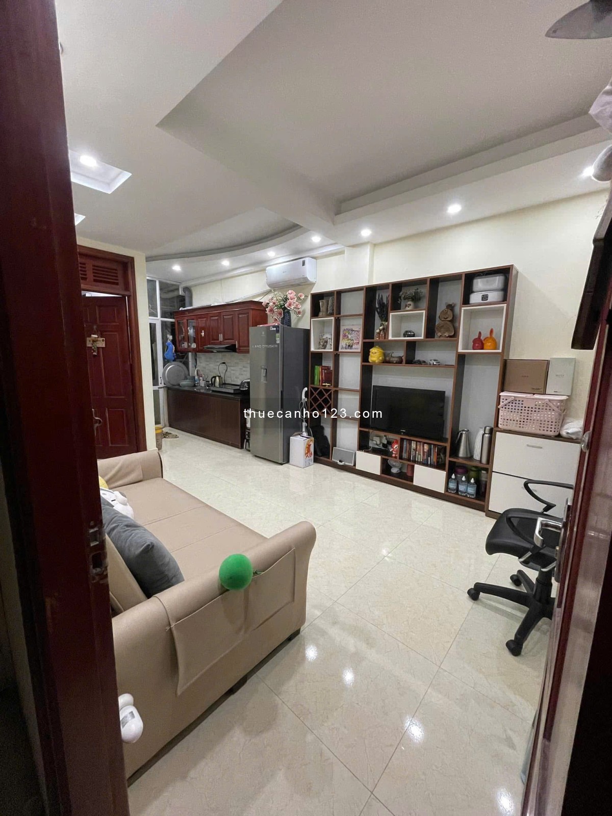 Chung cư Screc Town, 974a Đ. Trường Sa, P12, Q3, 71m2, Nội thất, 14tr/tháng.