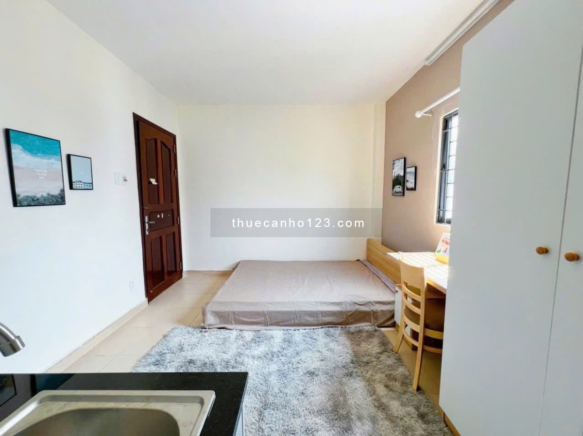 CHDV, Lê Hồng Phong, P12, Q10. 5tr5/tháng, có cửa sổ