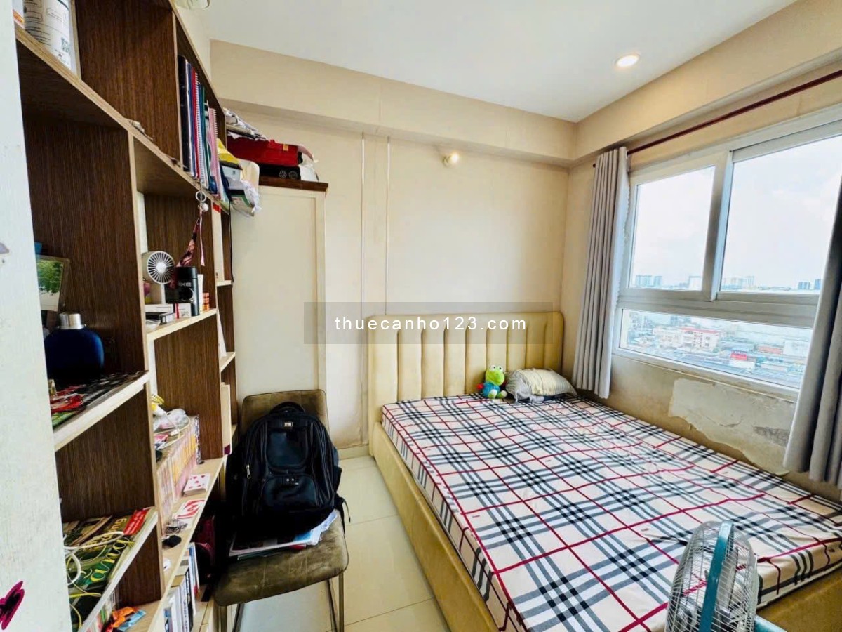 Chung cư Carillon 2 -Hòa Thạnh, Tân Phú : 97m2, 3p ngủ, 2wc, NT, 12tr/th.