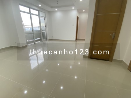Cho thuê căn Hộ Him lam chợ Lớn, Quận 6, 83m2, 2pn, 2wc, NTCB, giá 11tr/tháng lh:0933481089