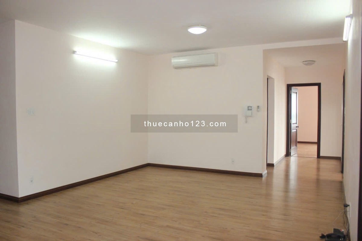 Cho thuê Copac Square - Quận 4 - 3PN 2WC 126m² - NTCB 15 triệu - View pháo bông cực đẹp - LH: 035993
