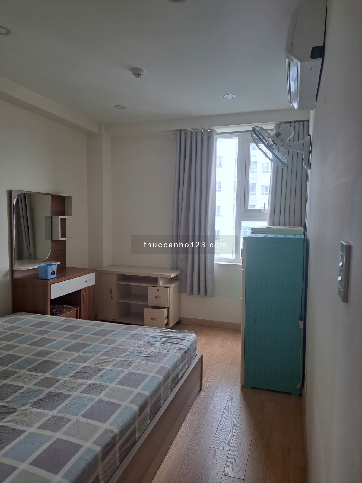 Cho thuê full nội thất căn góc, 71m², giá 10 triệu/tháng, nhà có sẵn