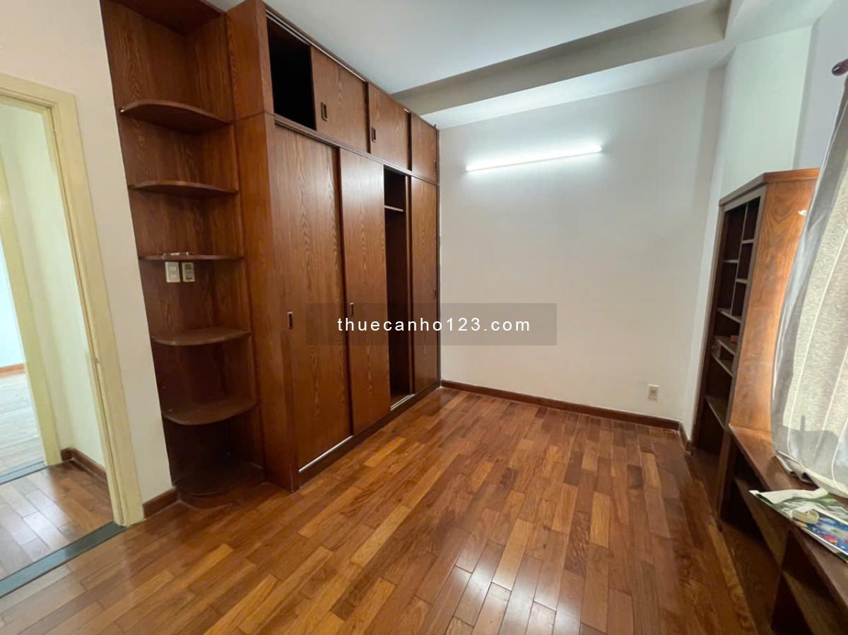 Cho thuê căn hộ Cao Ốc Phú Nhuận, 3PN2Wc 120m2, Nội Thất Cơ Bản, 20Tr Tel 0942811343 Tony Giữ