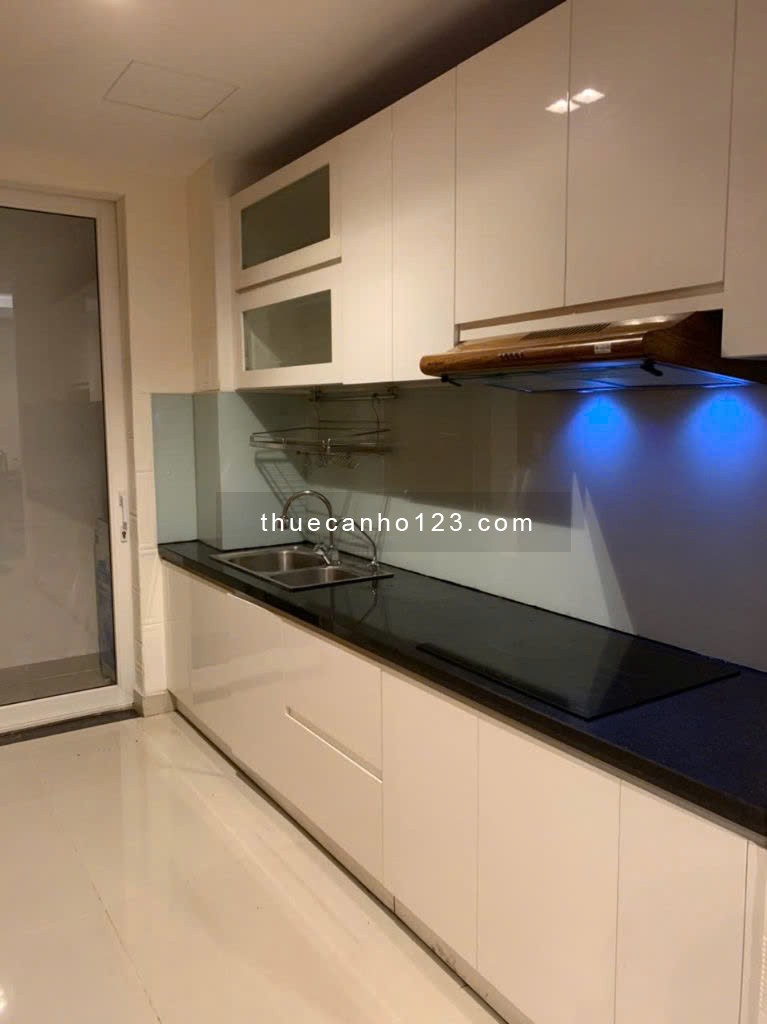 Cho thuê Căn Hộ Sky Center, Quận Tân Bình, 129m2, 3pn 3wc, full NT, giá 27tr/Tháng Lh 0933481089