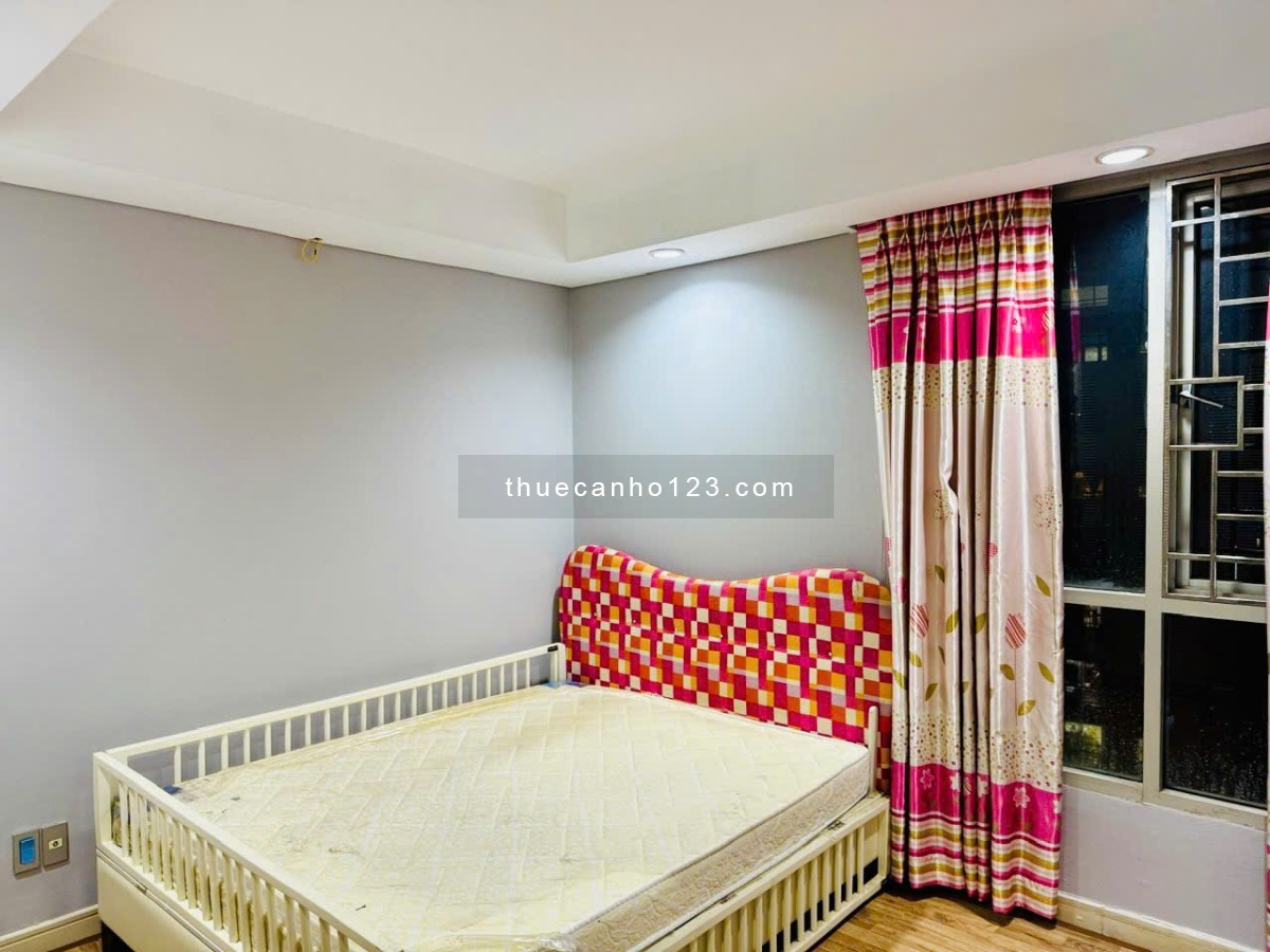 Cho Thuê Căn Hộ Botanic Tower, 3Pn 2Wc Full nội thất y hình, 20Tr ở Ngay Tel 0942811343 Tony