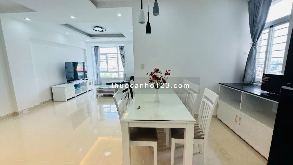 Cho thuê căn hộ view sông - Sky Garden 3, 2PN, full nội thất, nhà đẹp, giá chỉ 21tr/tháng
