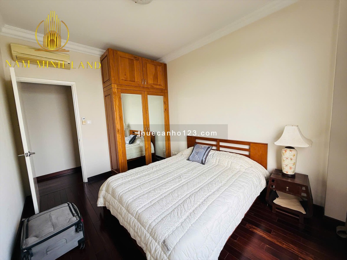 Hải Yến 0963775556 - Cho thuê căn hộ 3PN 206m2 tại Saigon Pearl - Trục view đẹp nhất dự án