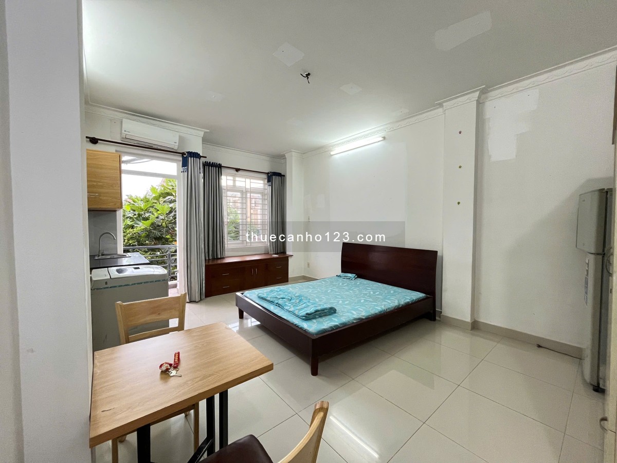 Trống Lại Căn Studio - Tách Bếp Full Nội Thất - Sân Sau Thoáng Mát - Ngay An Phú Quận 2