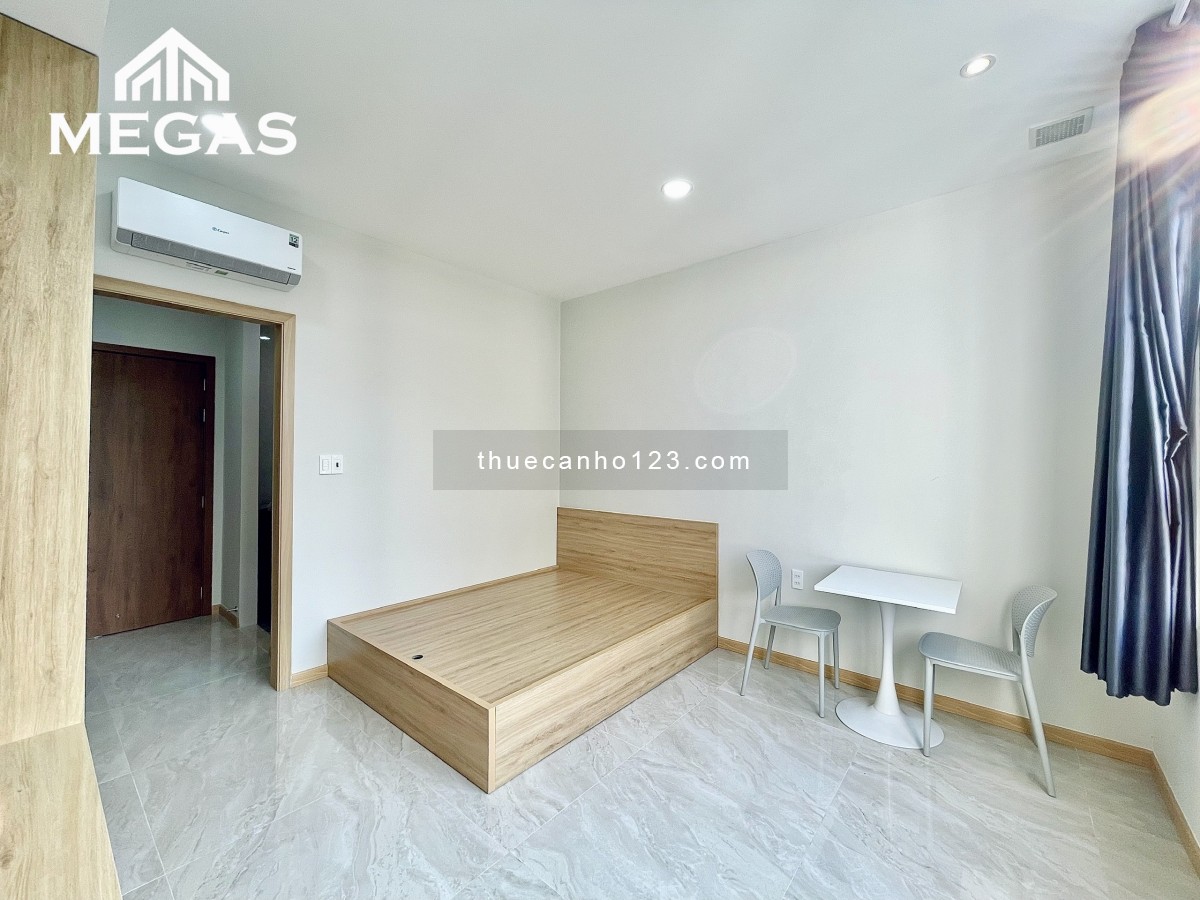 Cho thuê CHDV 1PN tách bếp, có cửa sổ