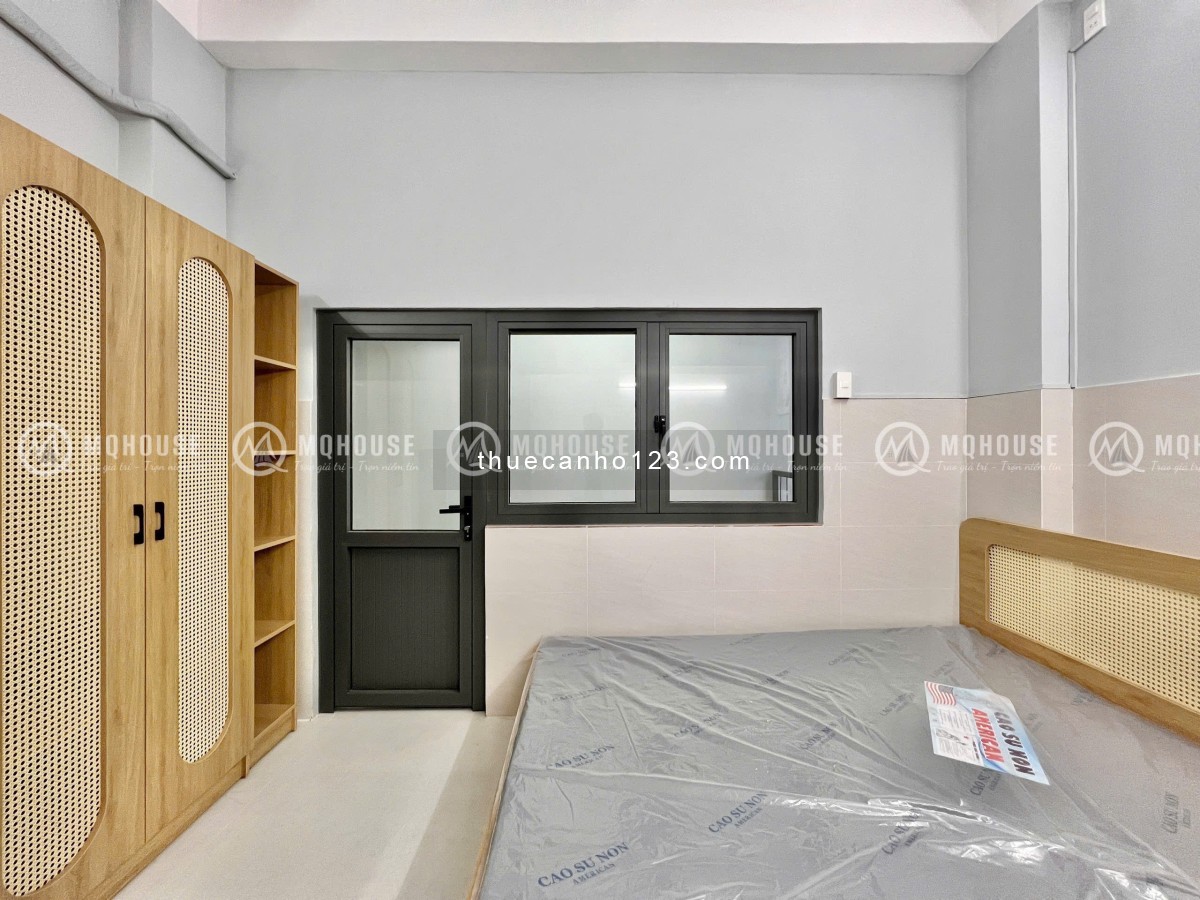 Cho thuê căn hộ studio tách bếp – Thang máy, nhà mới 100%, gần sân bay – CV Gia Định