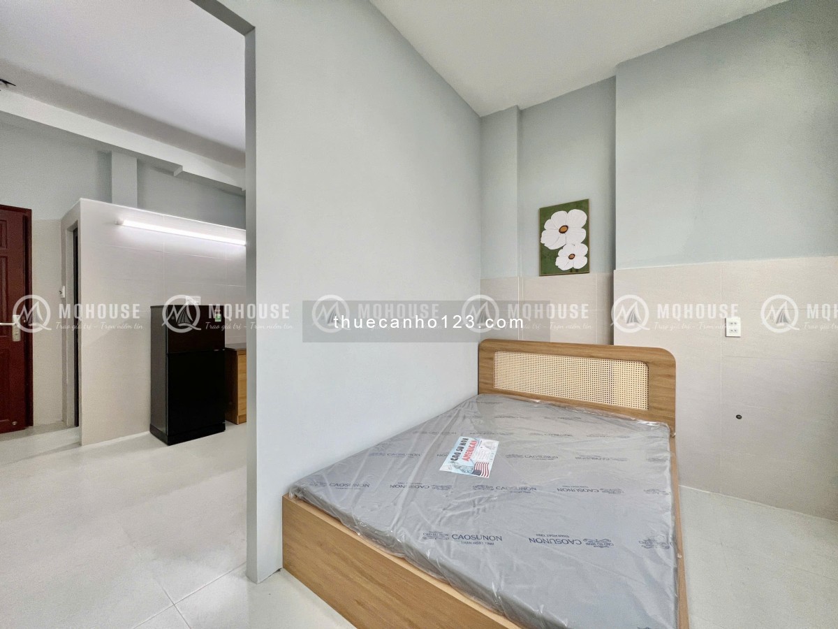 Cho thuê căn hộ studio tách bếp – Thang máy, nhà mới 100%, gần sân bay – CV Gia Định