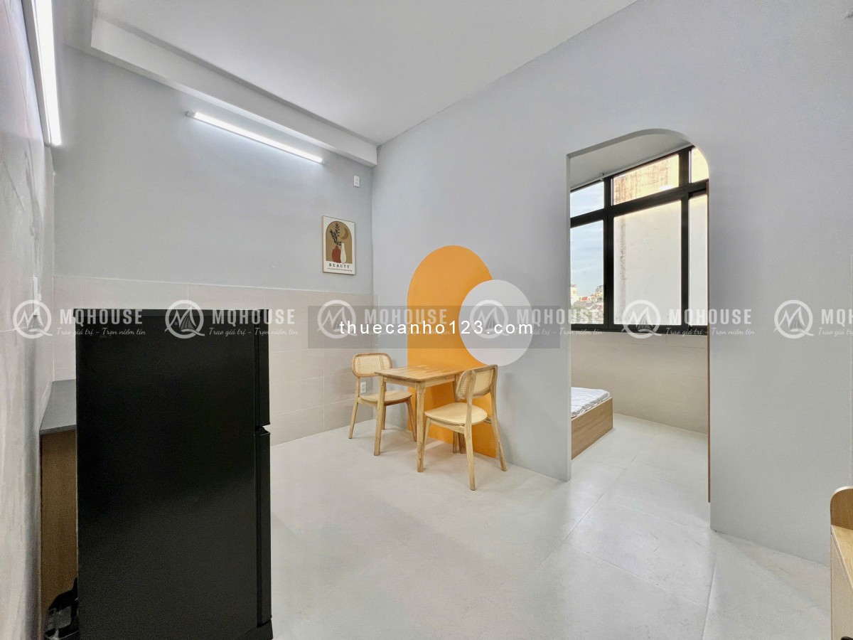 Cho thuê căn hộ studio tách bếp – Thang máy, nhà mới 100%, gần sân bay – CV Gia Định