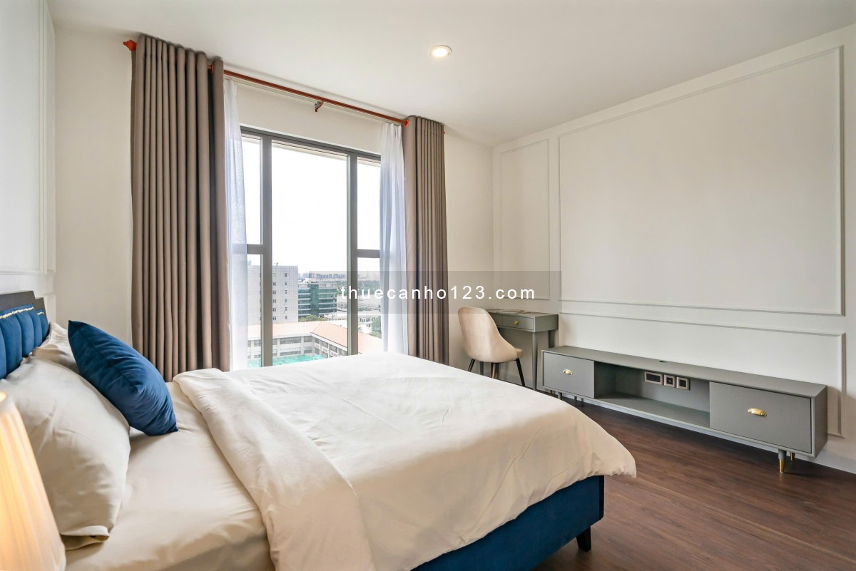 Cho Thuê 2 Phòng Ngủ Đẹp Dự Án Sài Gòn Royal Quận 4
