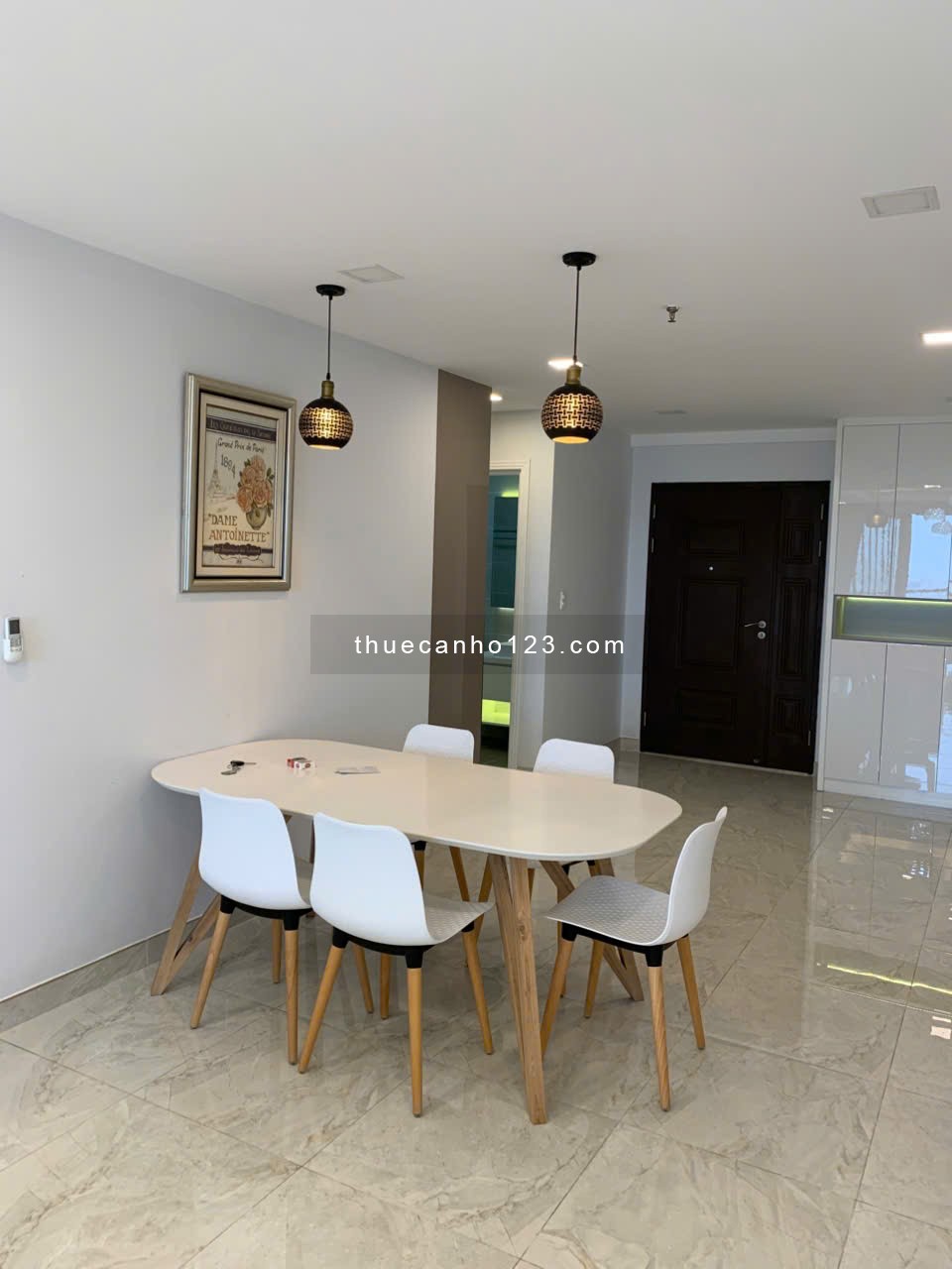 Cho thuê nhanh căn hộ Scenic Valley, PMH Q7 nhà đẹp, 94m2, 3PN, ô xe hầm