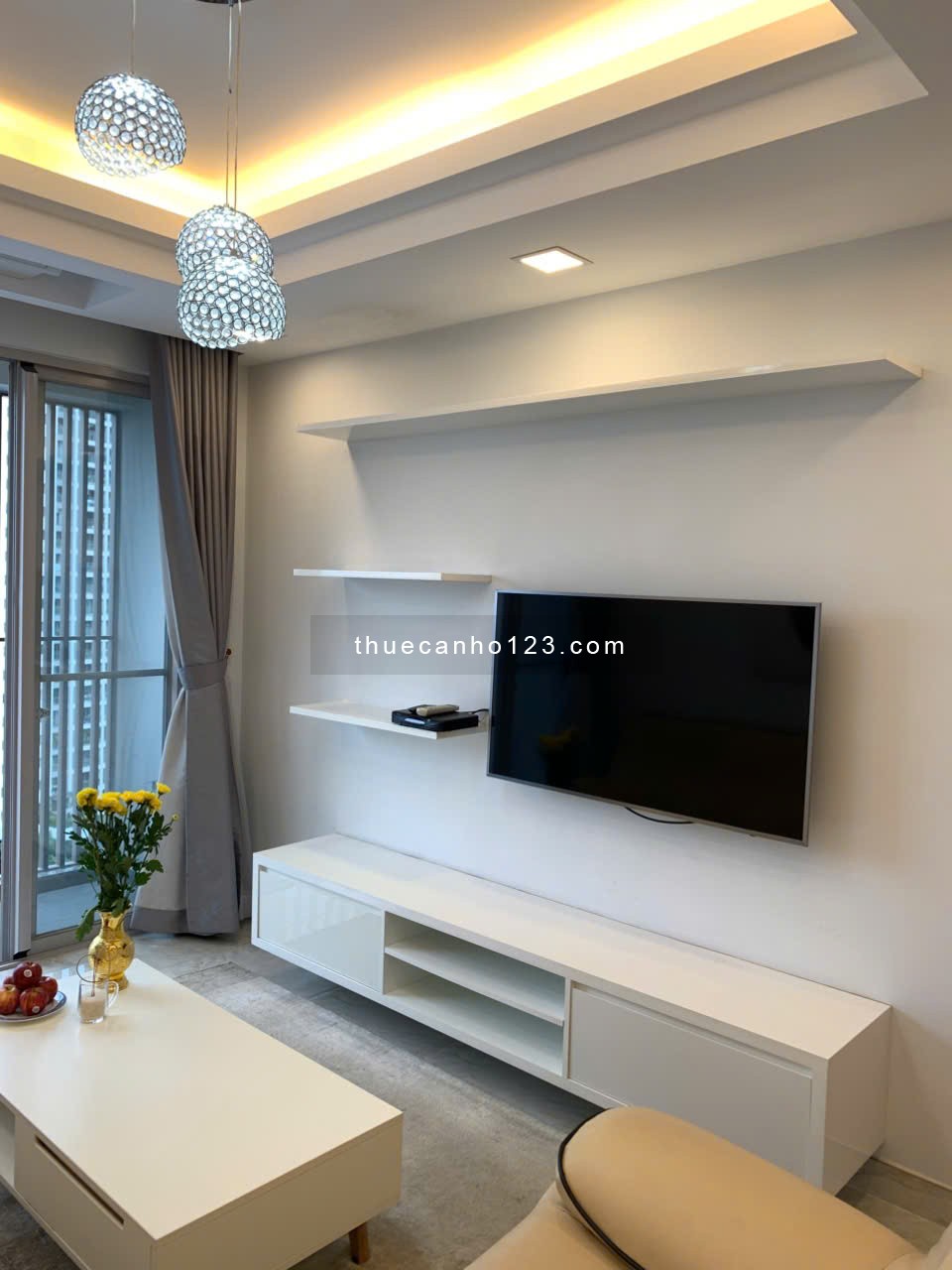 Cho thuê nhanh căn hộ Scenic Valley, PMH Q7 nhà đẹp, 94m2, 3PN, ô xe hầm