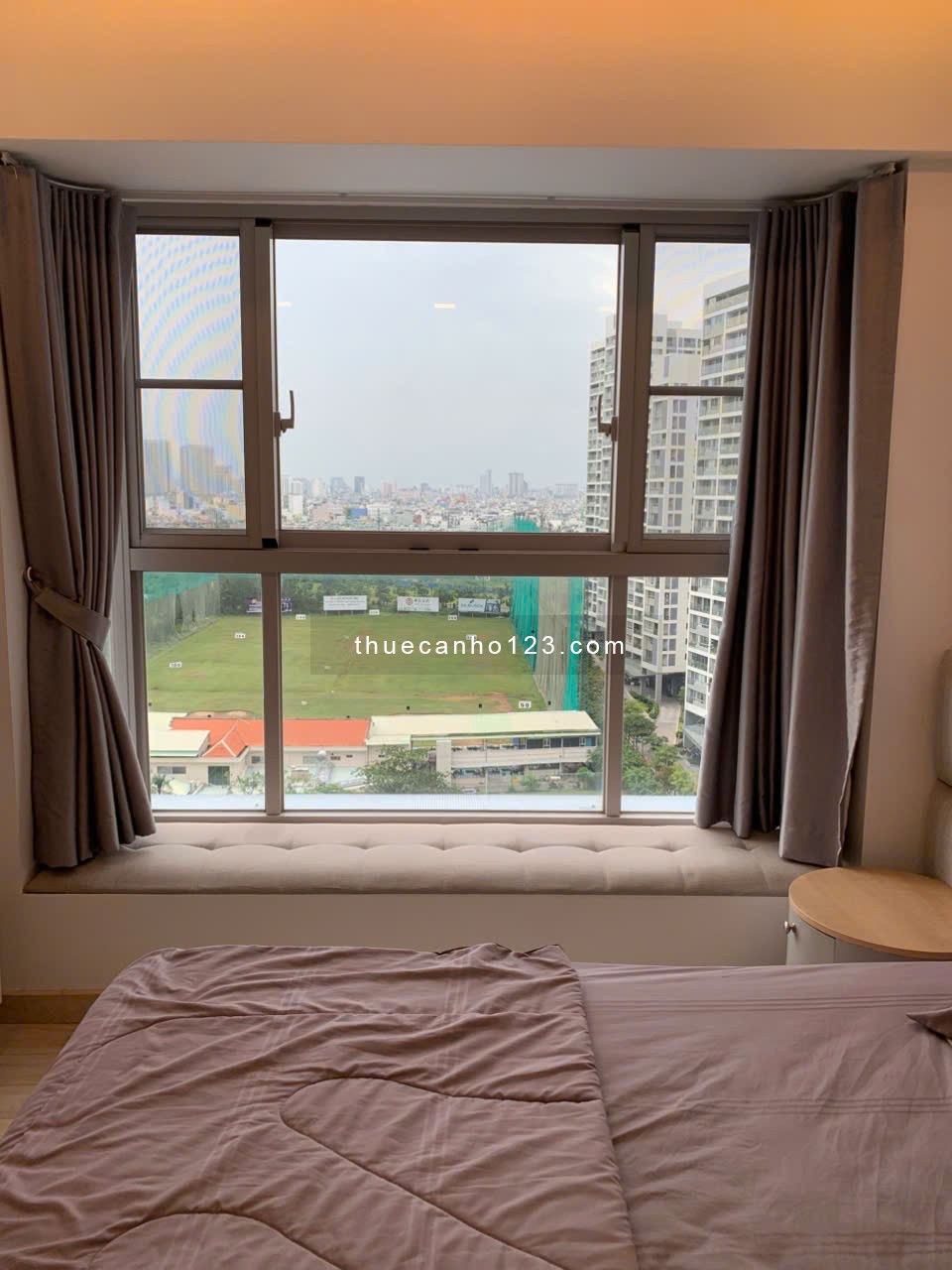 Cho thuê nhanh căn hộ Scenic Valley, PMH Q7 nhà đẹp, 94m2, 3PN, ô xe hầm