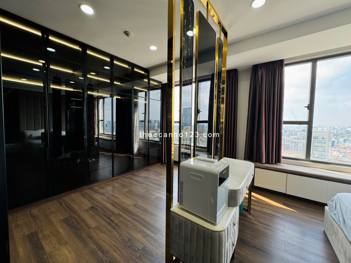 Căn Hộ 3 Phòng ngủ The TResor Quận 4 nội thất Luxury cho thuê ở liền