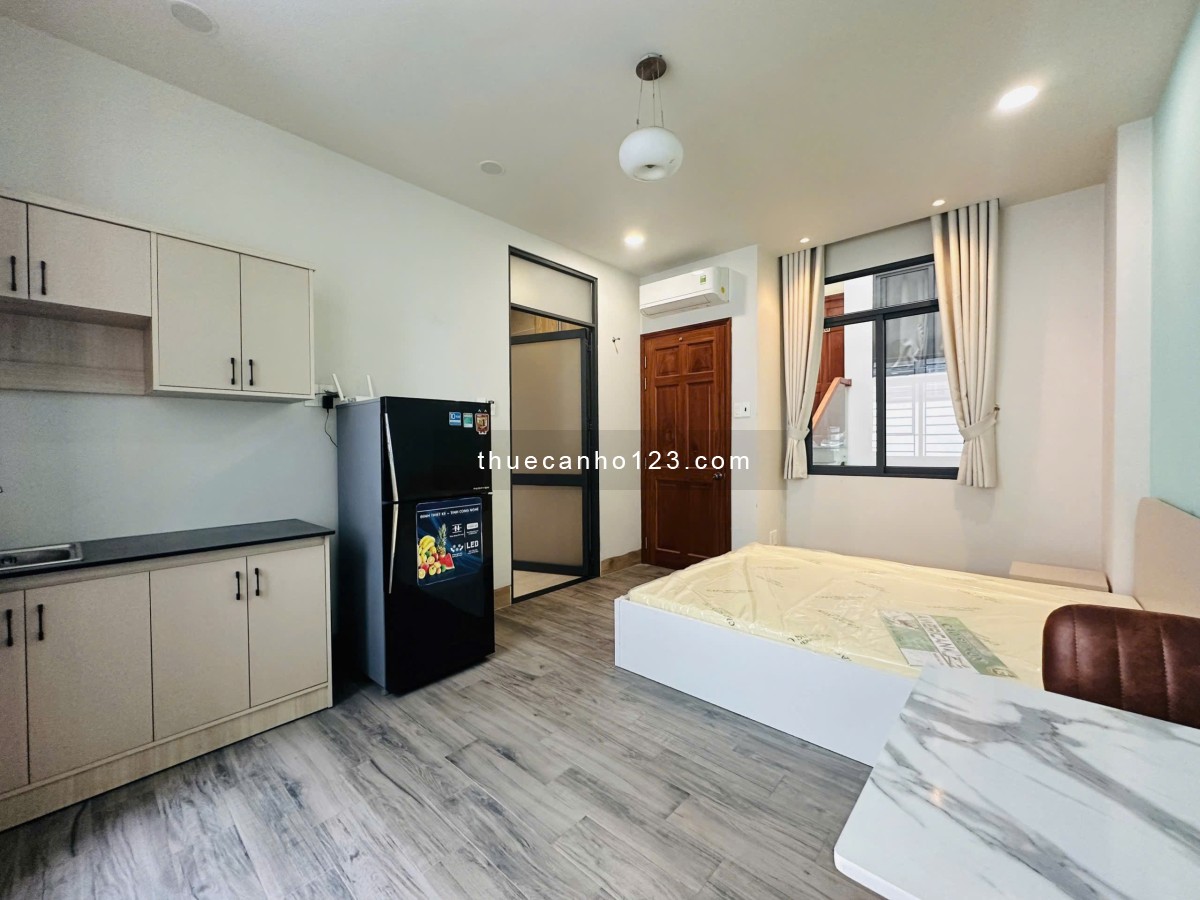 Khai trương Studio Cửa Sổ Lớn - Full Nội Thất - Trần Não Quận 2