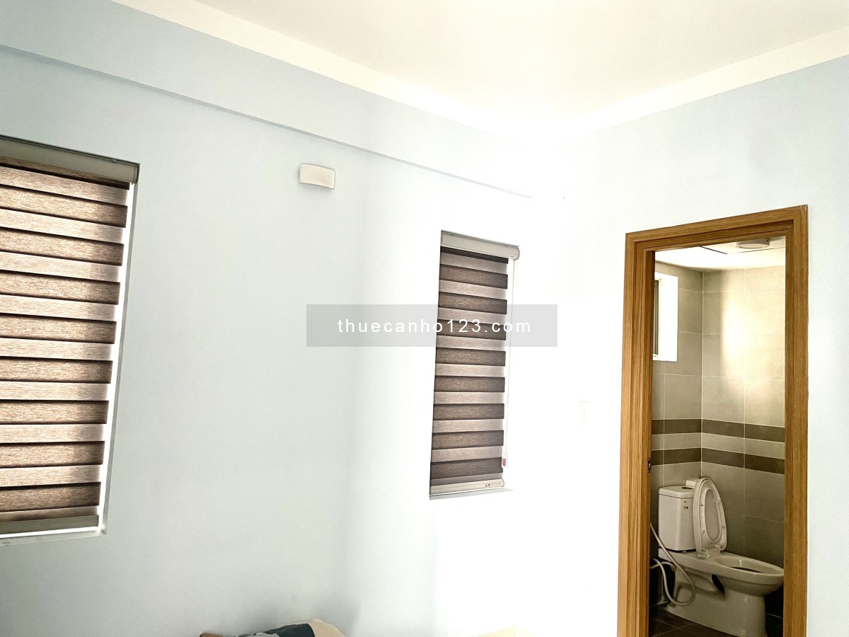 Cho thuê căn hộ 2PN gần ngã tư 550 Bình Dương