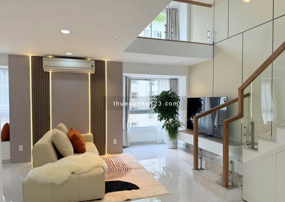 Cần cho thuê duplex Sky Garden Phú Mỹ Hưng Q7, 3pn 3wc 160m2 nhà đẹp giá 36tr/tháng