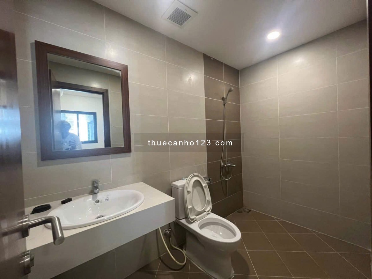 Cho thuê căn 2 ngủ đồ cơ bản chung cư Eco lake View 32 Đại Từ