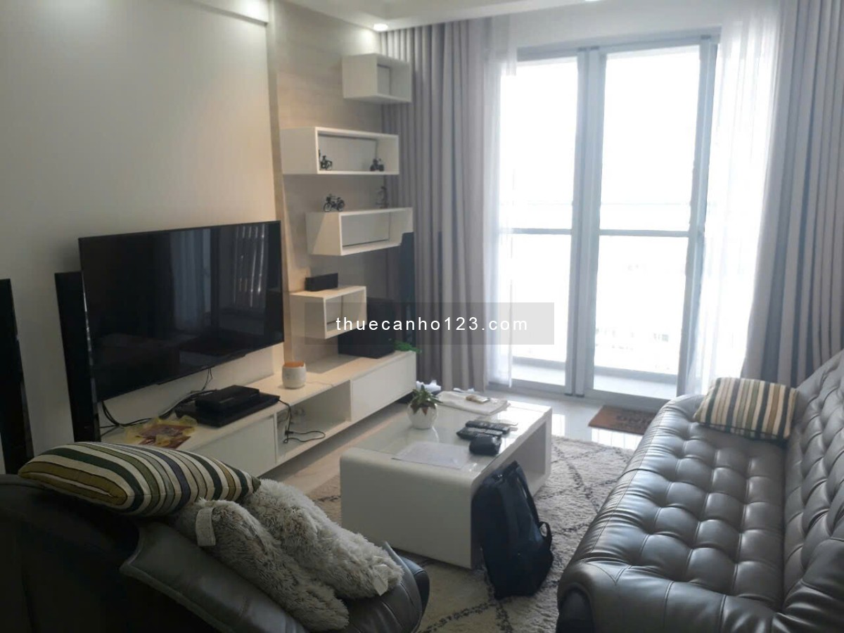 Cho thuê Scenic Valley 1, PMH, Q7, nhà đẹp, 2PN, 2WC, giá 22tr/ tháng