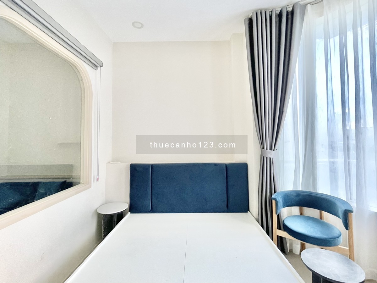 Cho thuê 2PN ban công, full nội thất, ngay trung tâm quận 5