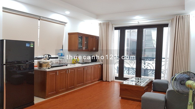 Cho thuê căn hộ dịch vụ tại Từ Hoa, Tây Hồ, 50m2, 1PN, đầy đủ nội thất
