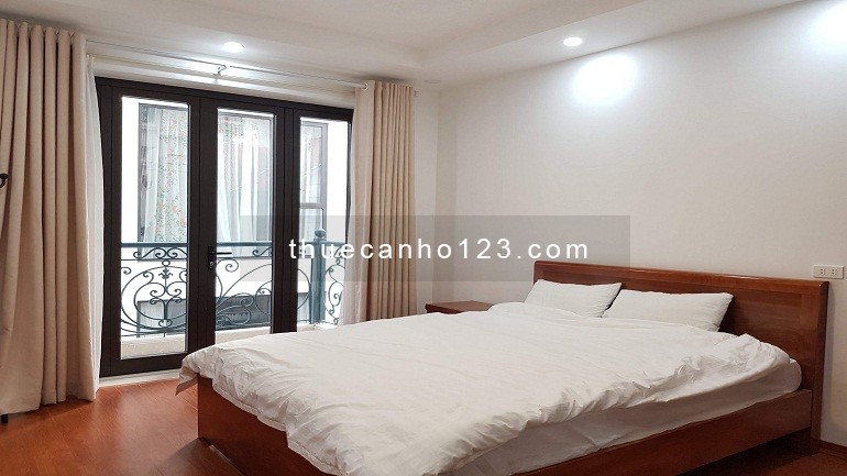 Cho thuê căn hộ dịch vụ tại Từ Hoa, Tây Hồ, 50m2, 1PN, đầy đủ nội thất