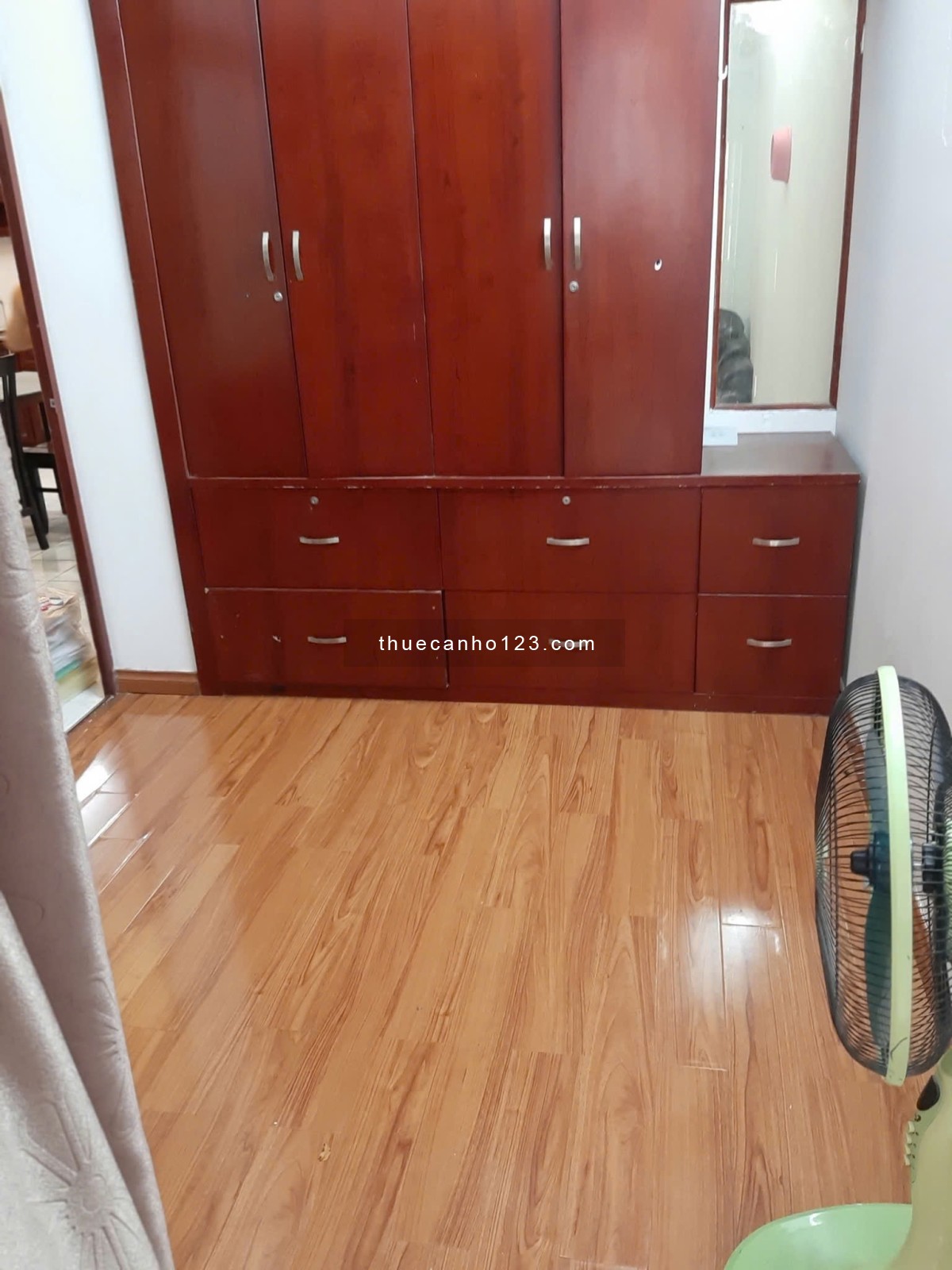 Sacomreal 584, Lũy Bán Bích, Tân Phú: 80m2, 2p ngủ, 2wc, giá 9,5tr/th