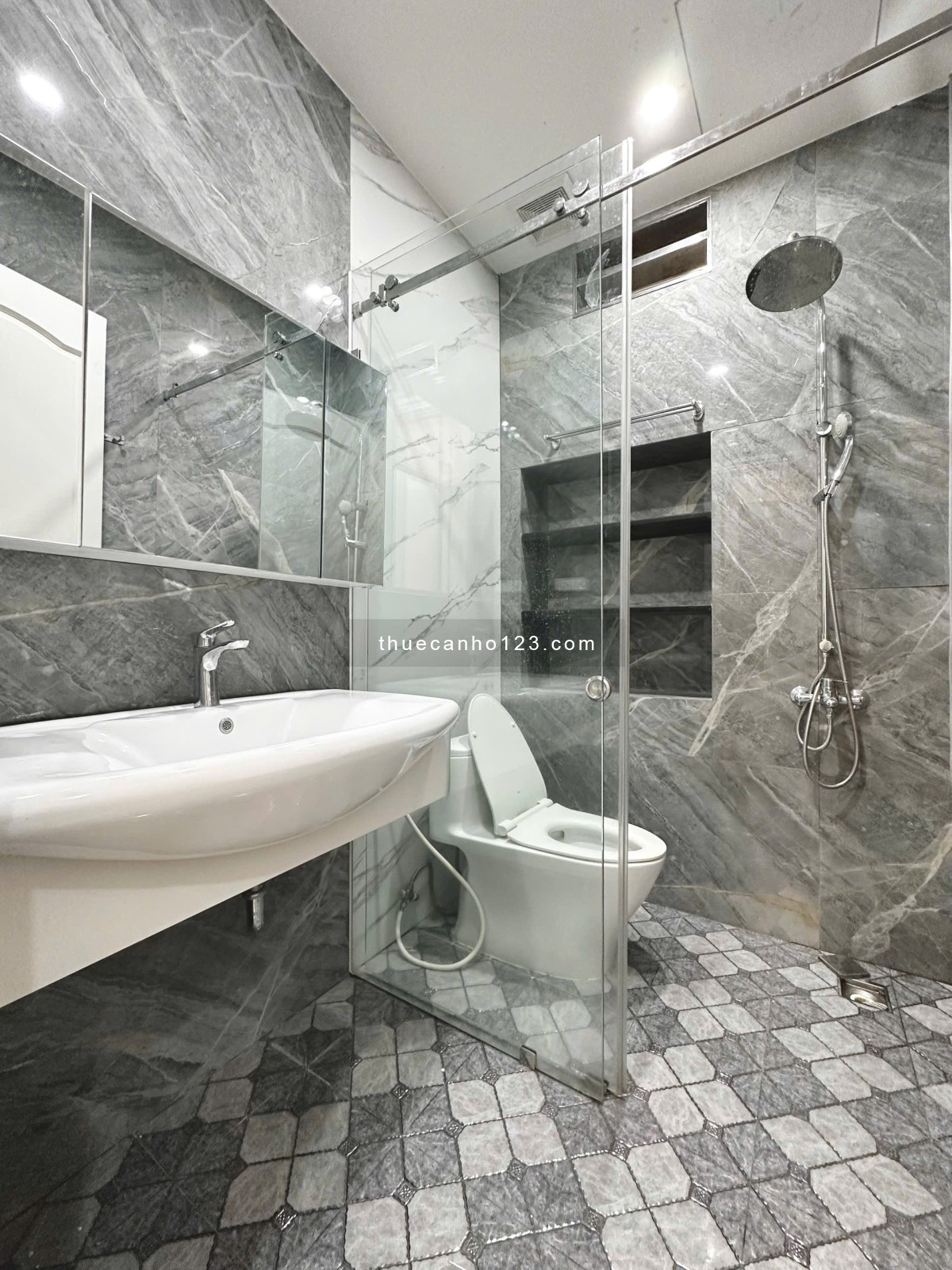 Căn hộ cao cấp 2 phòng ngủ new 100% tại trung tâm quận 10 đường 3/2 Phường 14