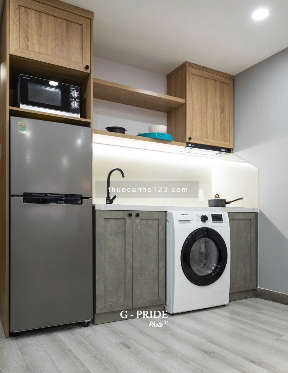 Căn hộ cho thuê tại Trung Tâm Quận 1,3,10 - Đầy đủ nội thất, thang máy, máy giặt riêng