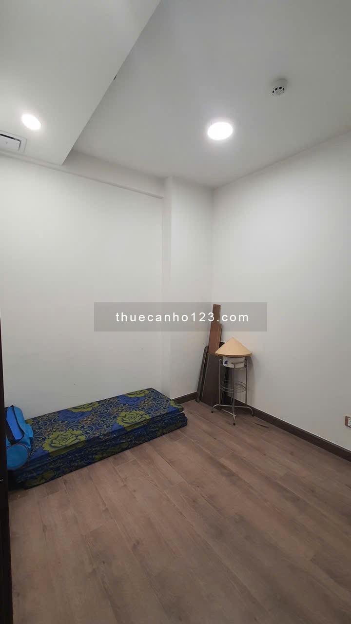 Cho thuê 75m2 - 12 triệu/tháng - Q7 Boulevard - Quận 7