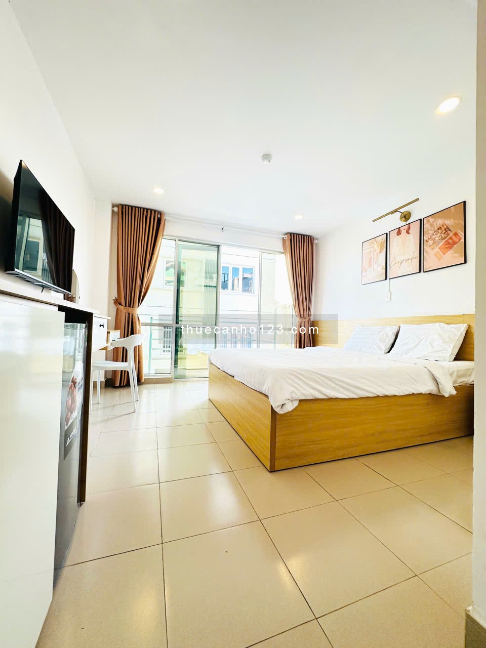 Cho thuê căn hộ ở KDC Trung Sơn ban công thang máy chính chủ, hình thật 100% gần Võ Văn Kiệt, Quận 1