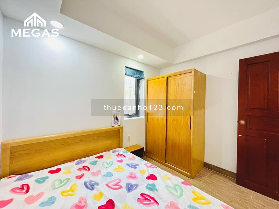 Căn Hộ 2PN + 1PK FULL Nội Thất, Gần Chợ Bà Chiểu
