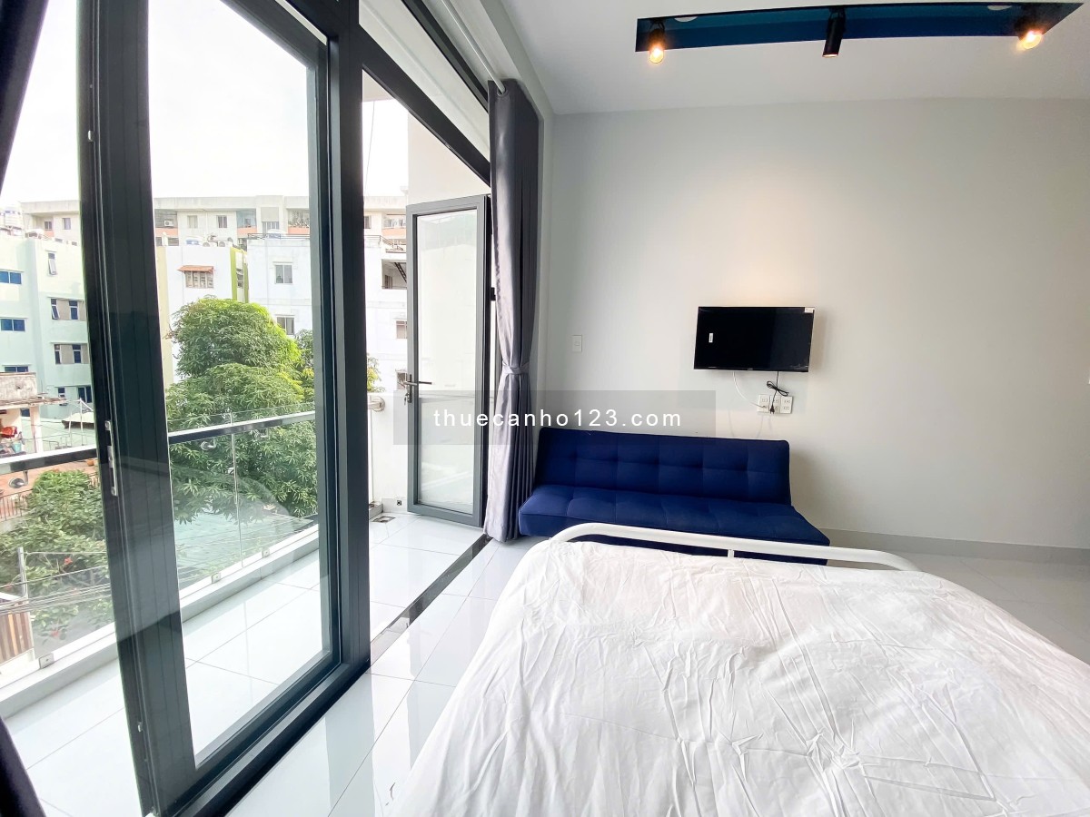 Cho thuê Căn hộ studio ban công rộng – full nội thất – gần trung tâm Quận 1, 3, 10