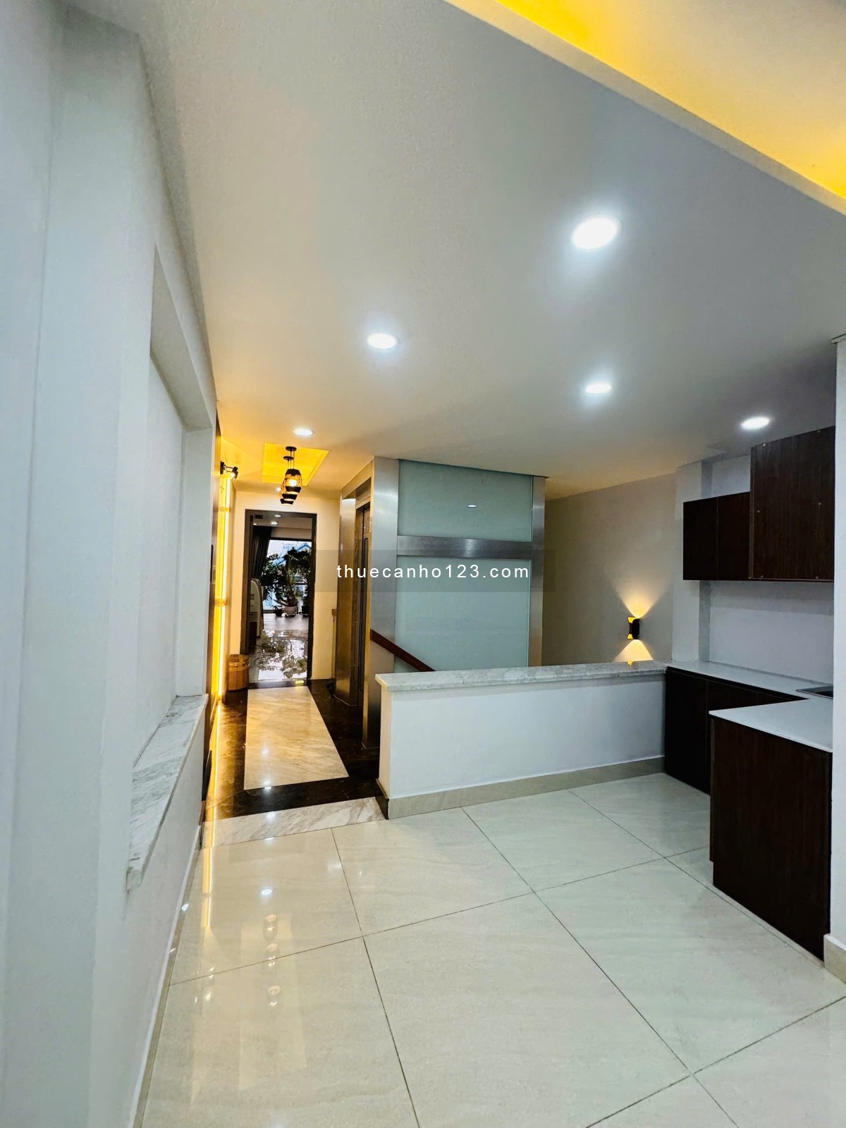 Penthouse 80m2 ngay công viên Hoàng Văn Thụ chờ chủ xứng tầm