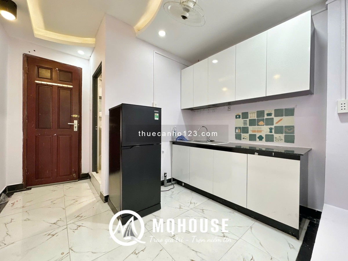 Cho thuê Căn hộ 1PN tách bếp, gần Go Miền Đông, ĐH Huflit, cửa sổ Lớn