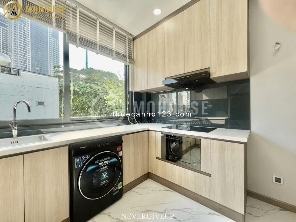 Chính chủ cho thuê căn hộ cao cấp tại Bình Thạnh, tiện ra Quận 1