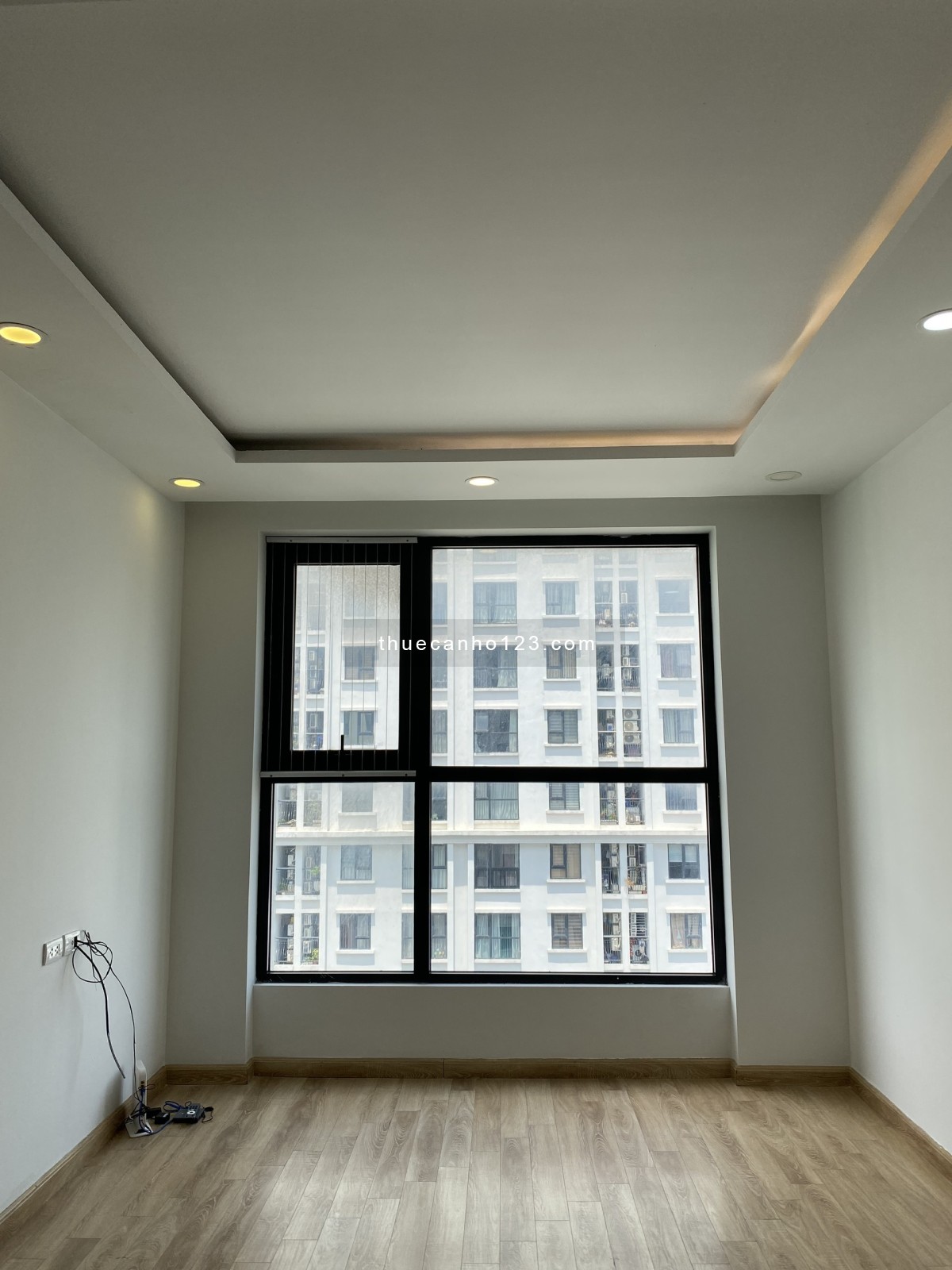 Chính chủ thuê căn hộ 2PN, 1PK, 1 Bếp. Toà HH2A Eco Lake View 32 Đại Từ, Q.Hoàng Mai, Hà Nội