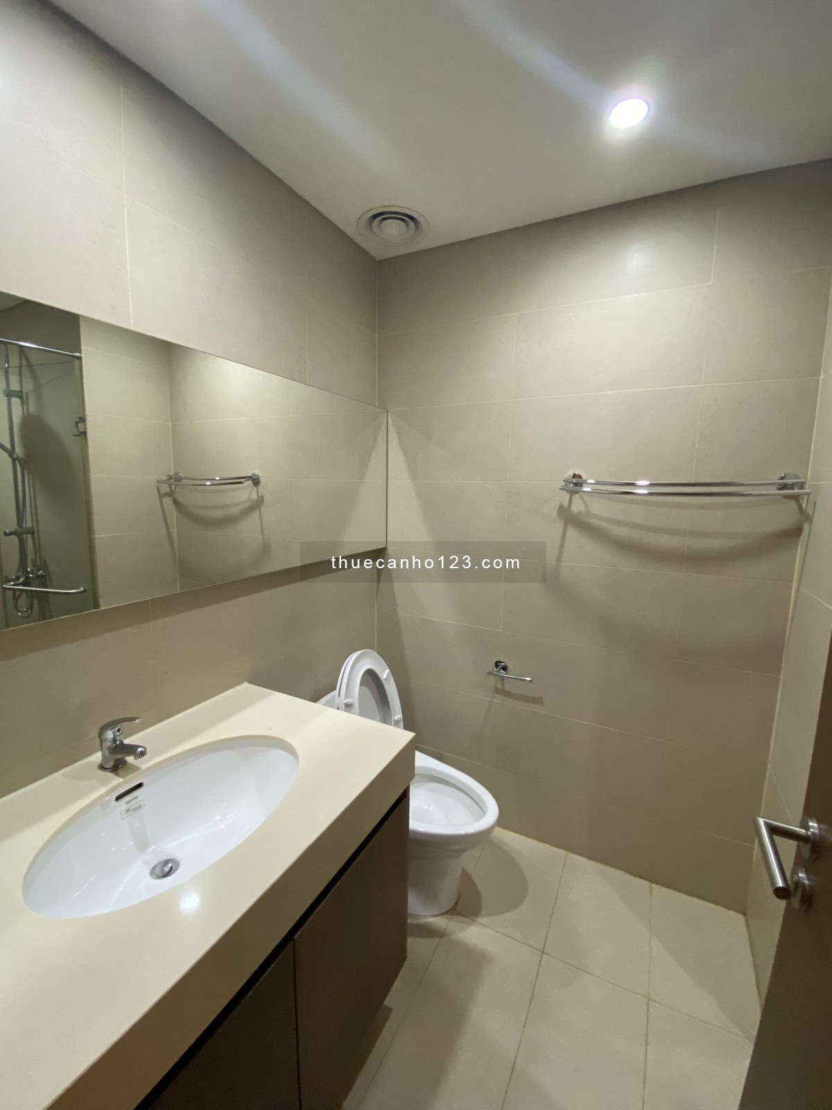 2PN Thảo Điền Peal full nội thất cho thuê 30TR