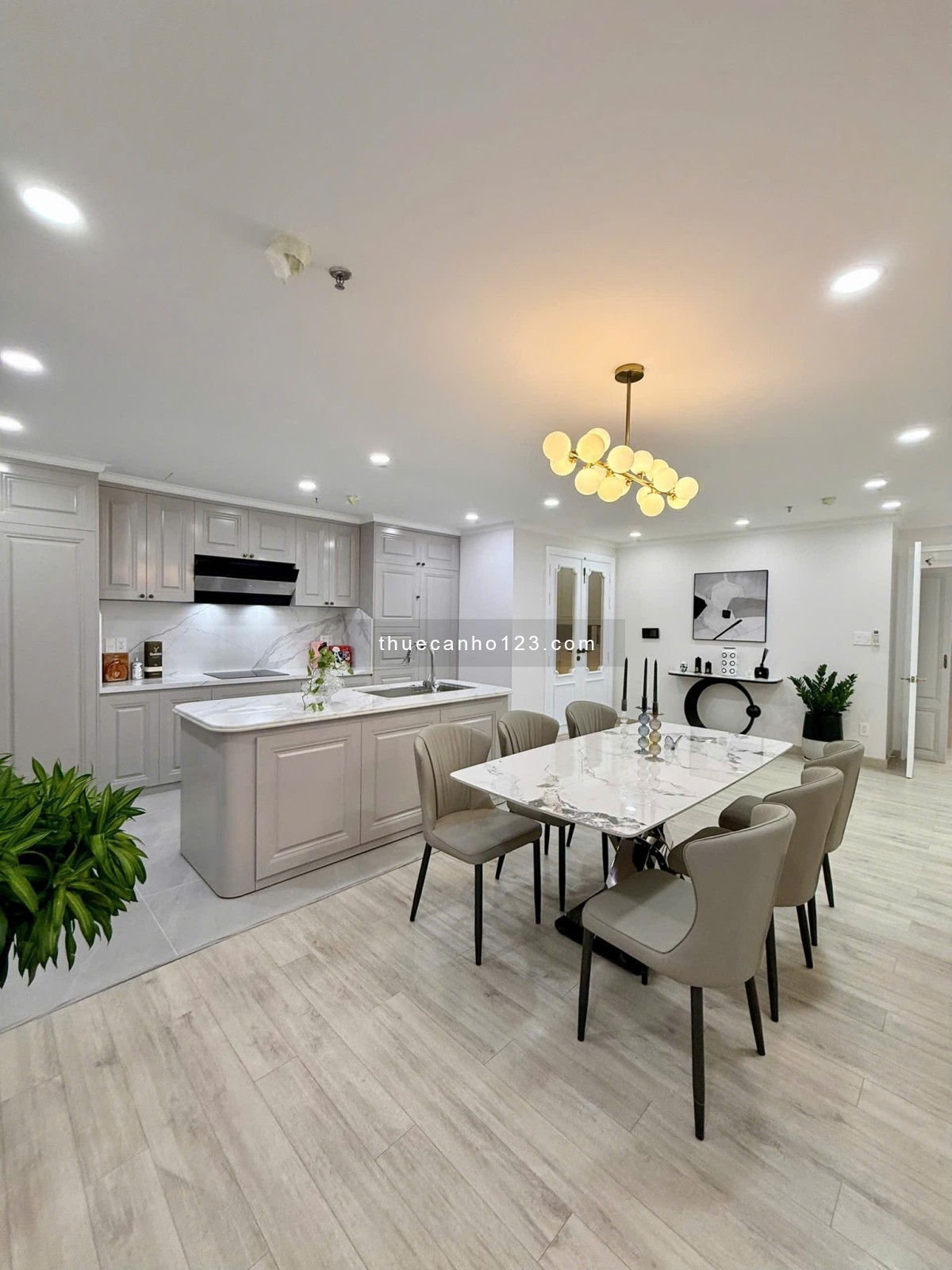 Cho thuê Căn Hộ Scenic Valley 2PN – Full Nội Thất – View Đẹp – Giá tốt! Lh 0941976996